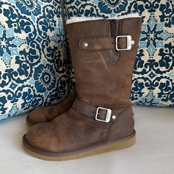 UGG Shoes - UGG Vintage - ‘Kingston’ Distressed Brown